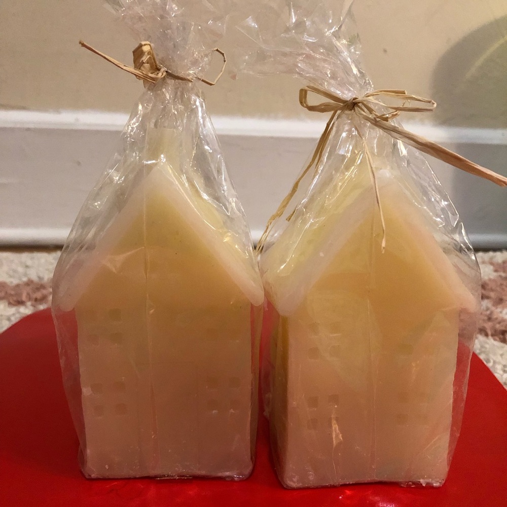 Creative Co-Op Ivory House Candle